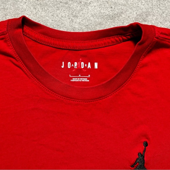Jordan Red T-Shirt Men’s Large Embroidered Jumpman Logo Cotton Tee - Picture 2 of 6